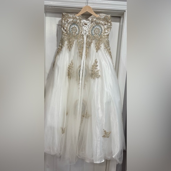 Camille La Vie White and Gold Maxi Dress - Picture 8 of 8